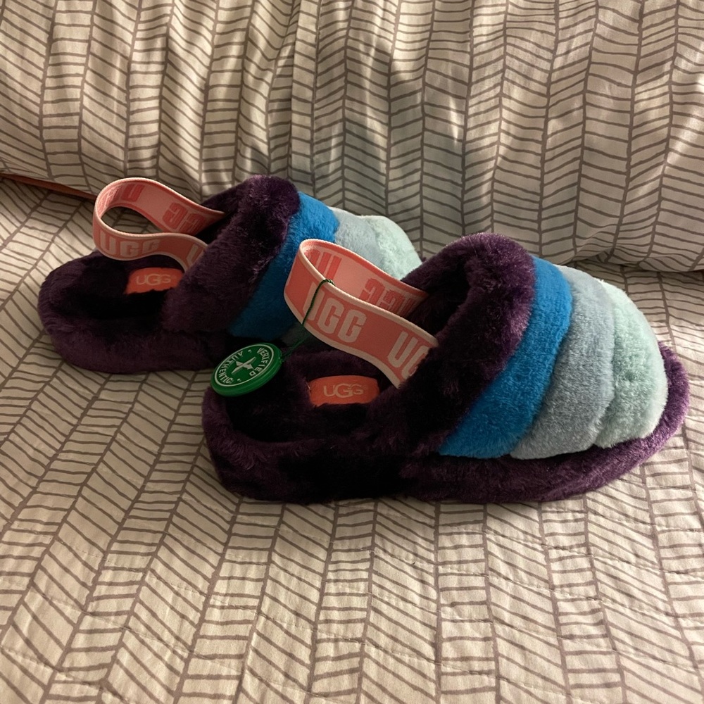 New Women’s pride size 6 Fluff Yeah Slide.
